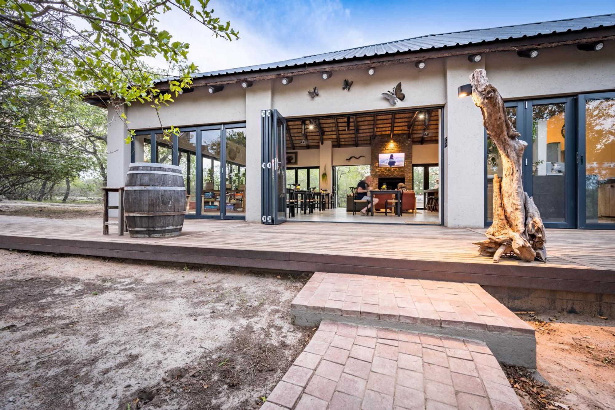 The Baobab Bush Lodge And Villa هويدزبروت المظهر الخارجي الصورة